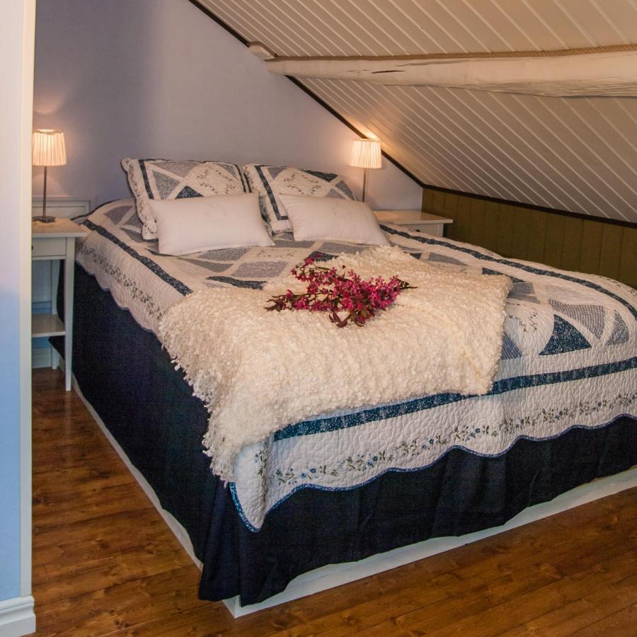 Tavlebords Honungsgard Guest House Tegneby ภายนอก รูปภาพ